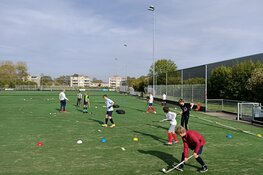 Alle teams van HMHC staan weer op veld