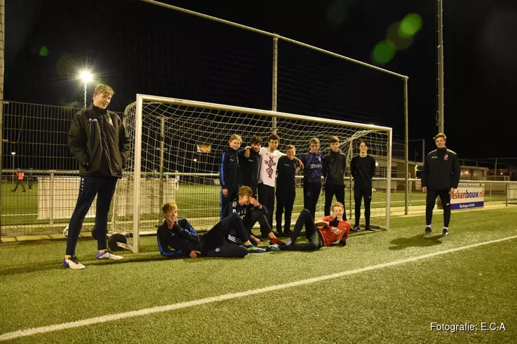 Ondanks avondklok toch jeugdtrainingen bij fc Harlingen