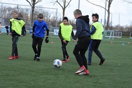 Plezier tijdens 4x4 mixtoernooi fc Harlingen JO11-1 en JO13-1