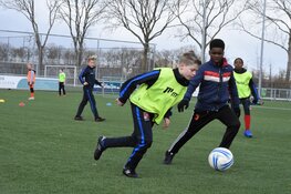Plezier tijdens 4x4 mixtoernooi fc Harlingen JO11-1 en JO13-1
