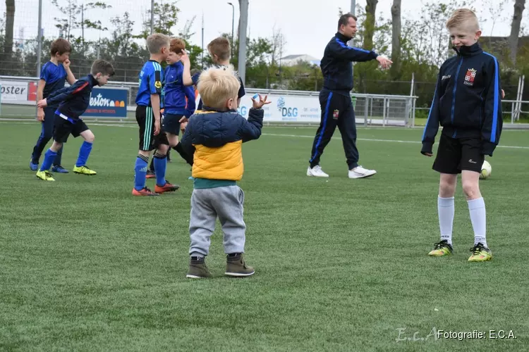 Voetbal vanaf 5 jaar, de jongste jeugdleden fc Harlingen gaan van start