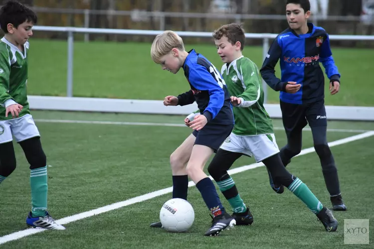 fc Harlingen JO12-1 in 1 seizoenshelft TWEE MAAL kampioen!