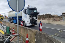 Dodelijk ongeluk met vrachtwagen op Afsluitdijk