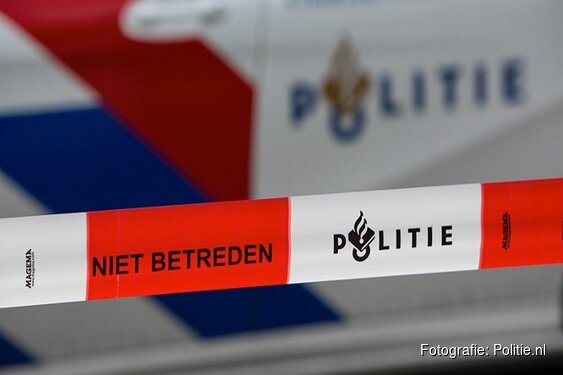 Politie zoekt meerdere verdachten van plofkraak in Franeker