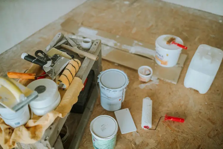 Kies de perfecte verf en afwerking voor elke kamer in je huis