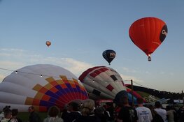 Grote publieke belangstelling voor jubilerend Friese Ballonfeesten in Joure