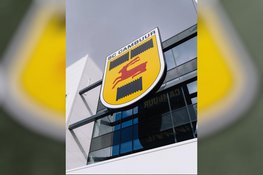 Feyenoord wint ruim bij SC Cambuur, maar supporters misdragen zich