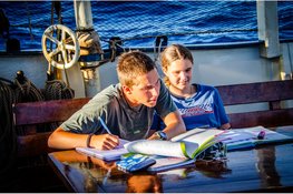 Zes maanden school op zee: jongeren stappen aan boord van de Artemis